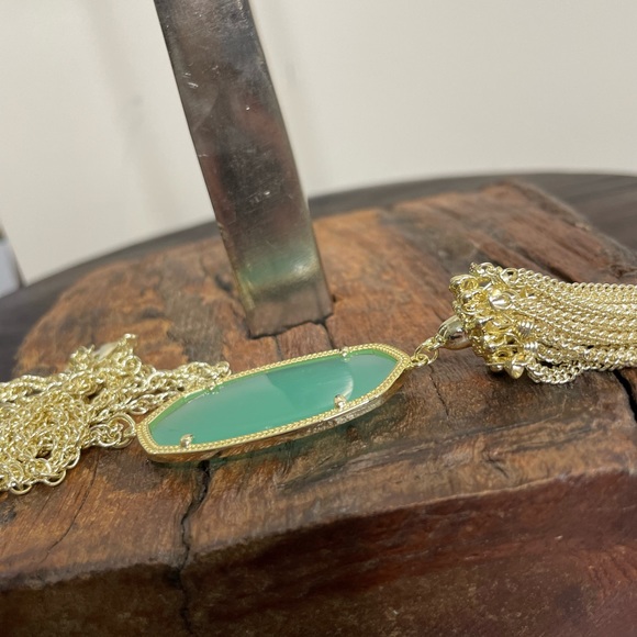 NWOT Kendra Scott Gold Rayne Necklace in Chalcedony! - Picture 4 of 7